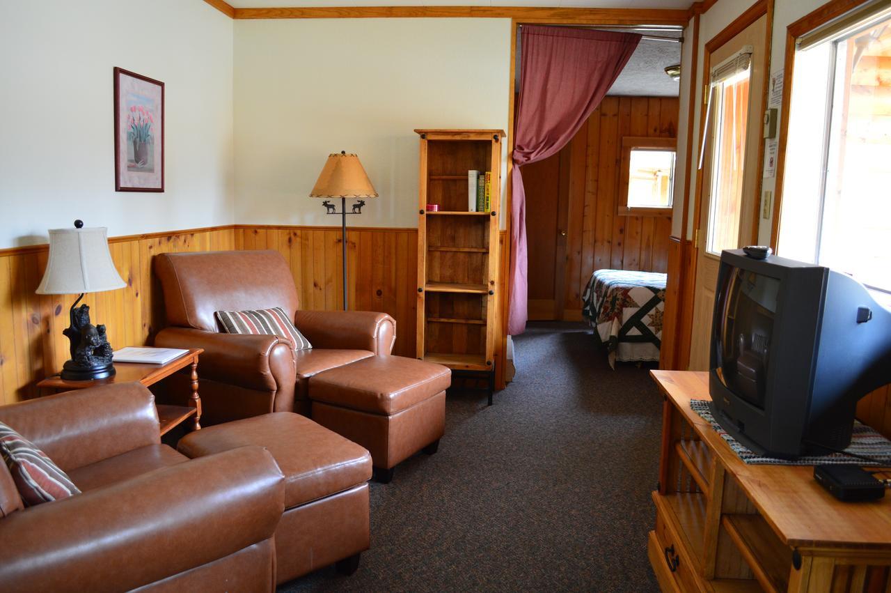 Daven Haven Lodge & Cabins Grand Lake Room photo